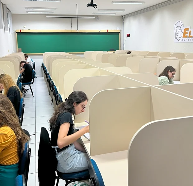 Cabines individuais de estudo do Elite